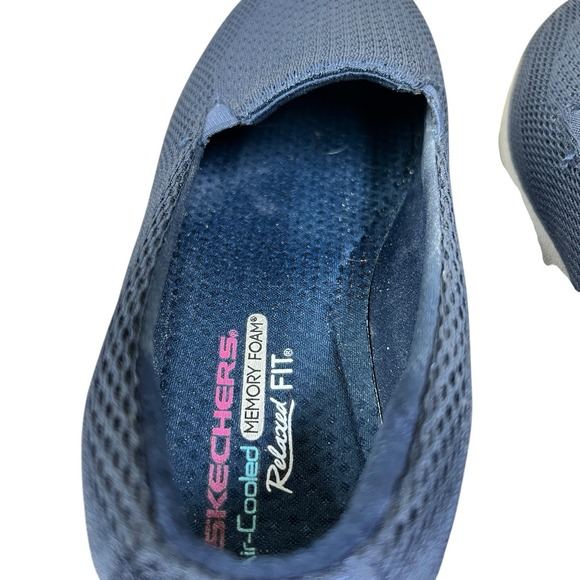 Skechers Woman's 9.5 Relaxed Fit Slip-On Shoes Navy Mesh Cooled Memory Foam - Picture 6 of 9